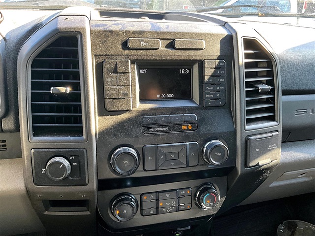 2019 Ford F-250SD XL - Photo 8