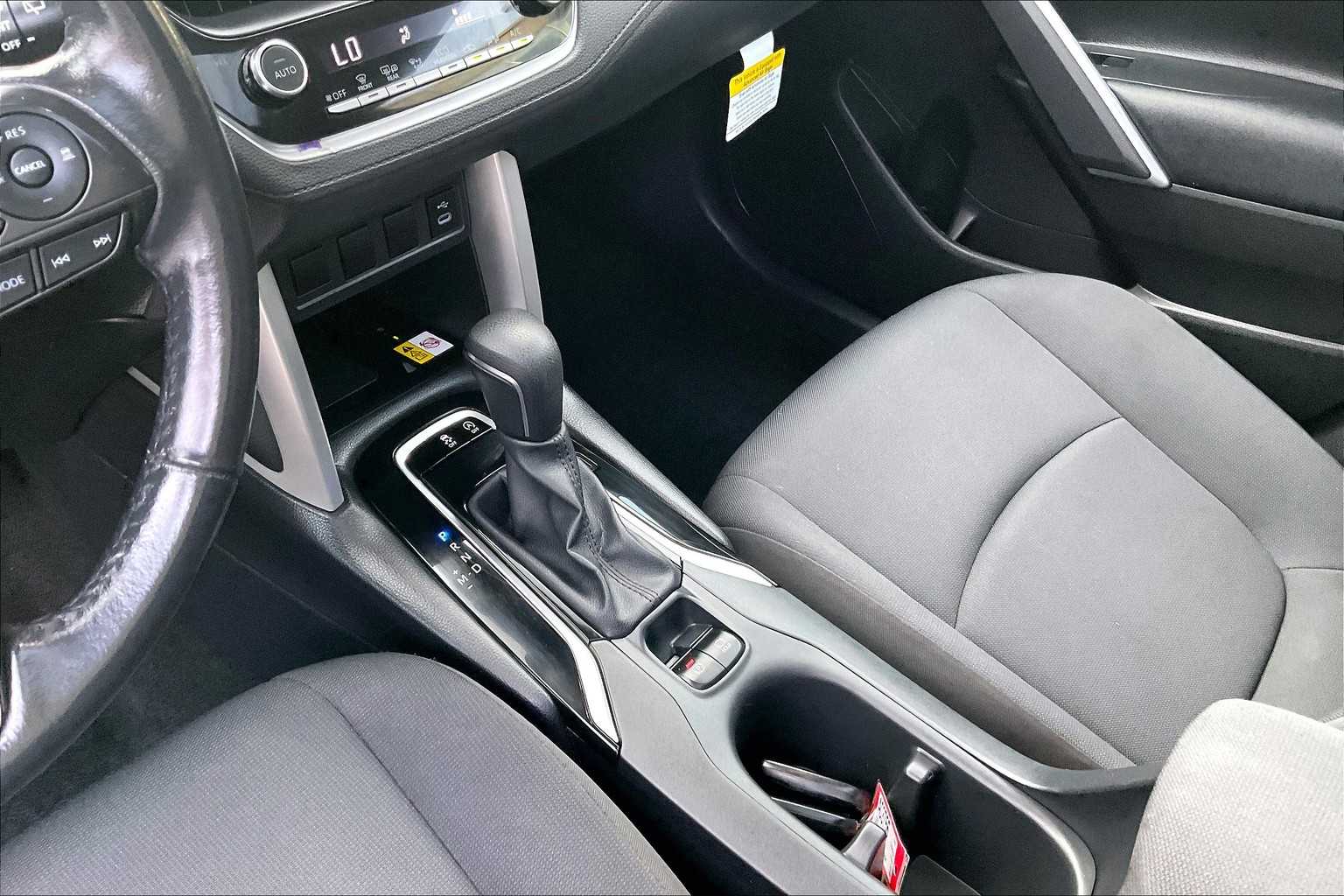 2023 Toyota Corolla Cross LE - Photo 20