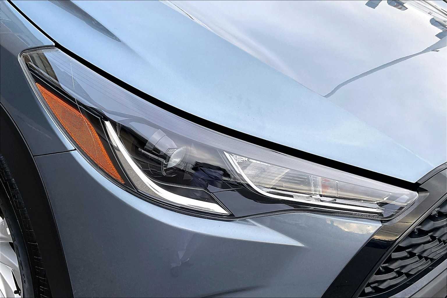 2023 Toyota Corolla Cross LE - Photo 33