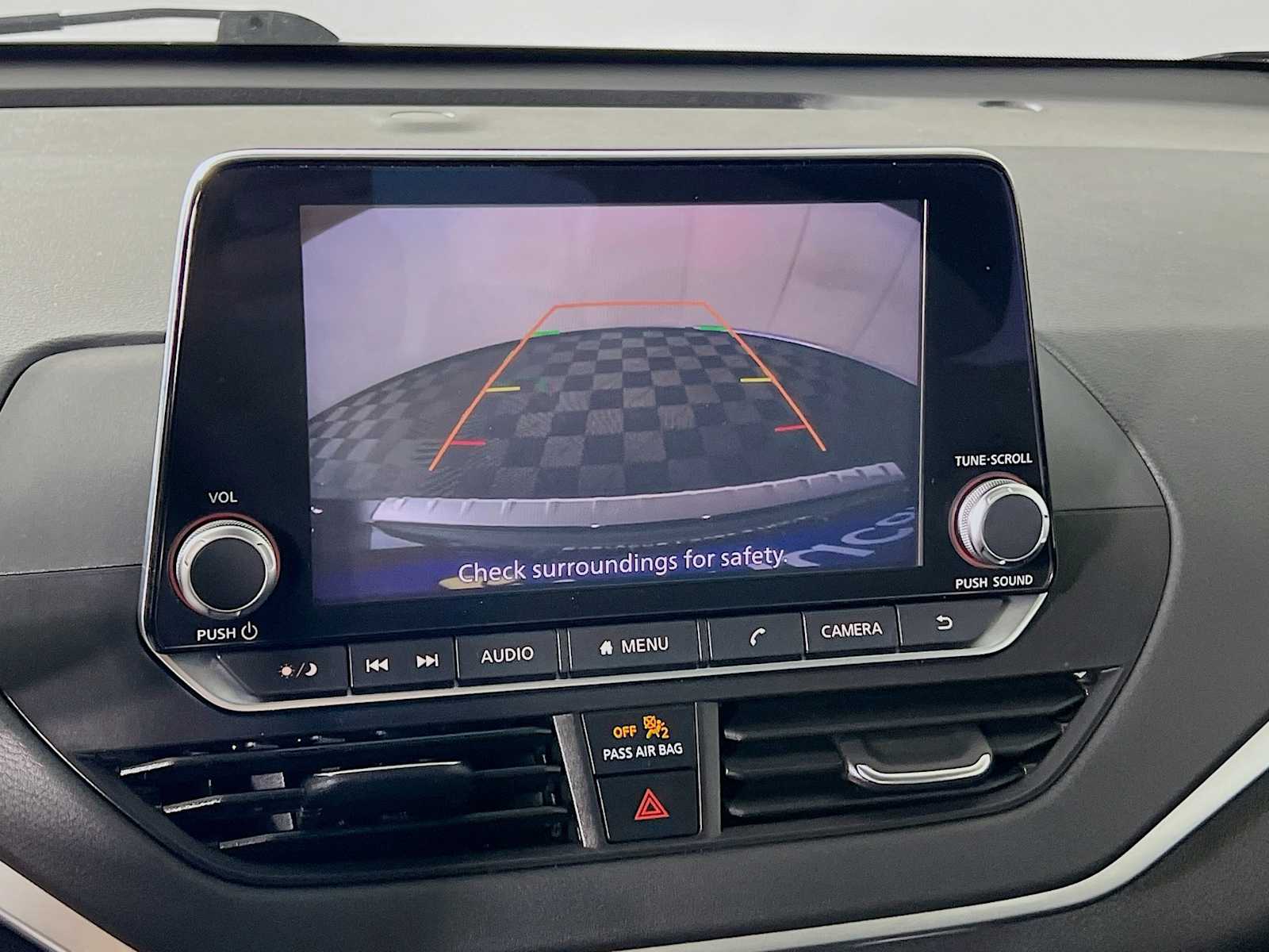 2022 Nissan Altima 2.5 SV - Photo 13