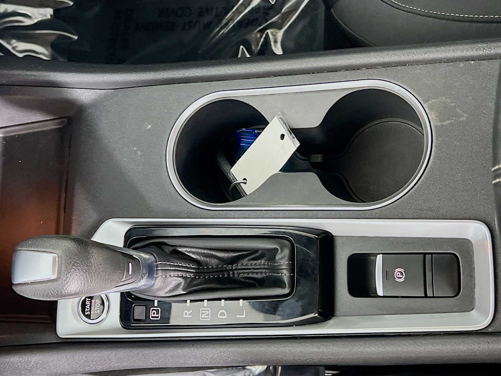 2022 Nissan Altima 2.5 SV - Photo 16