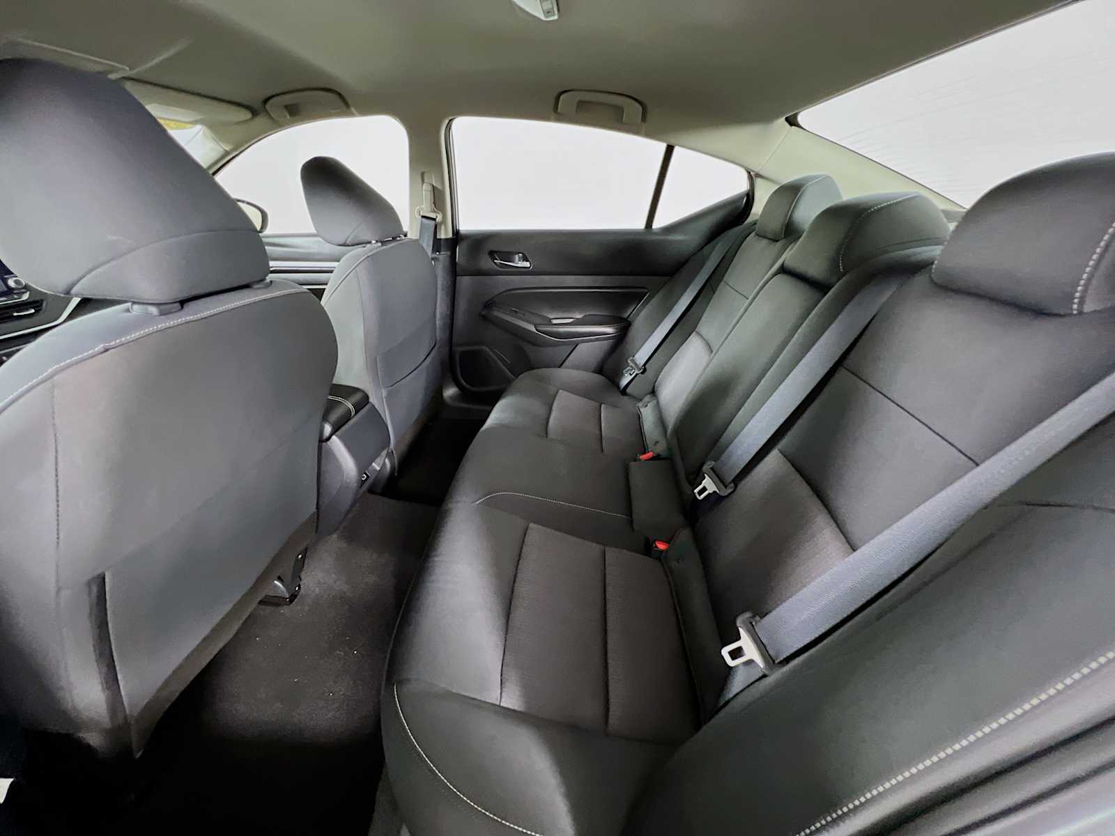 2022 Nissan Altima 2.5 SV - Photo 23