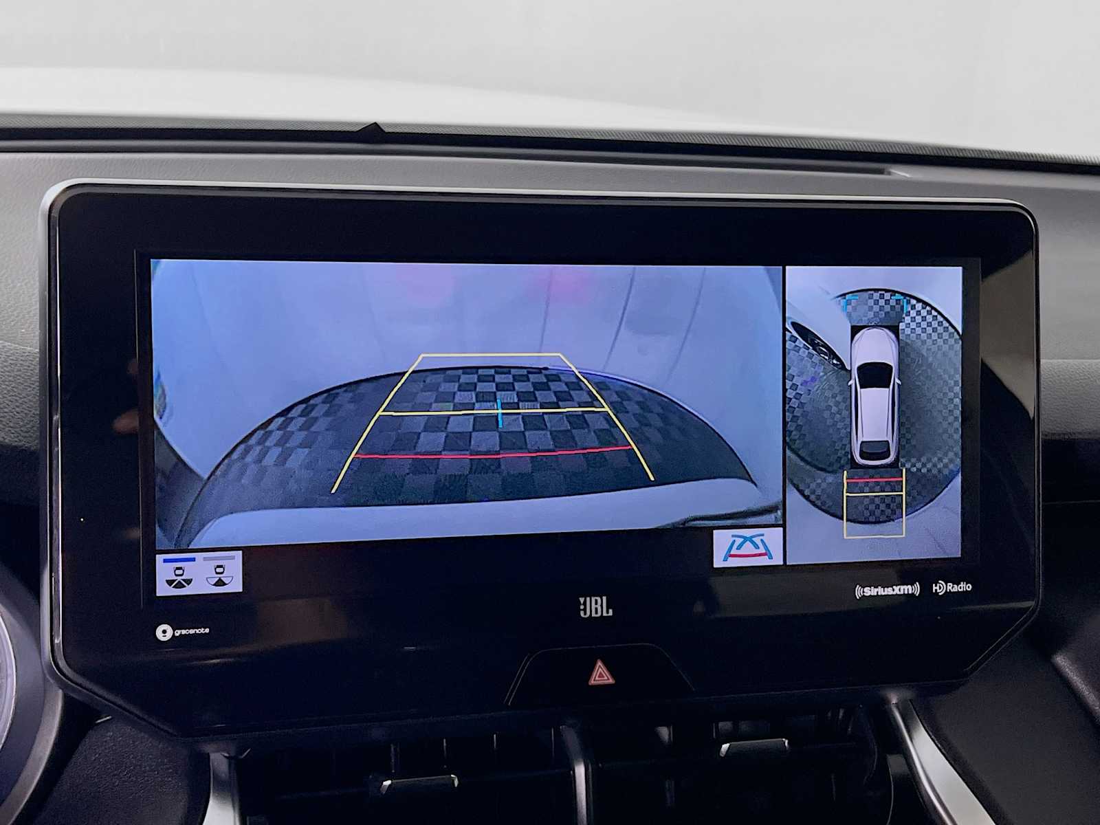 2022 Toyota Venza Limited - Photo 13