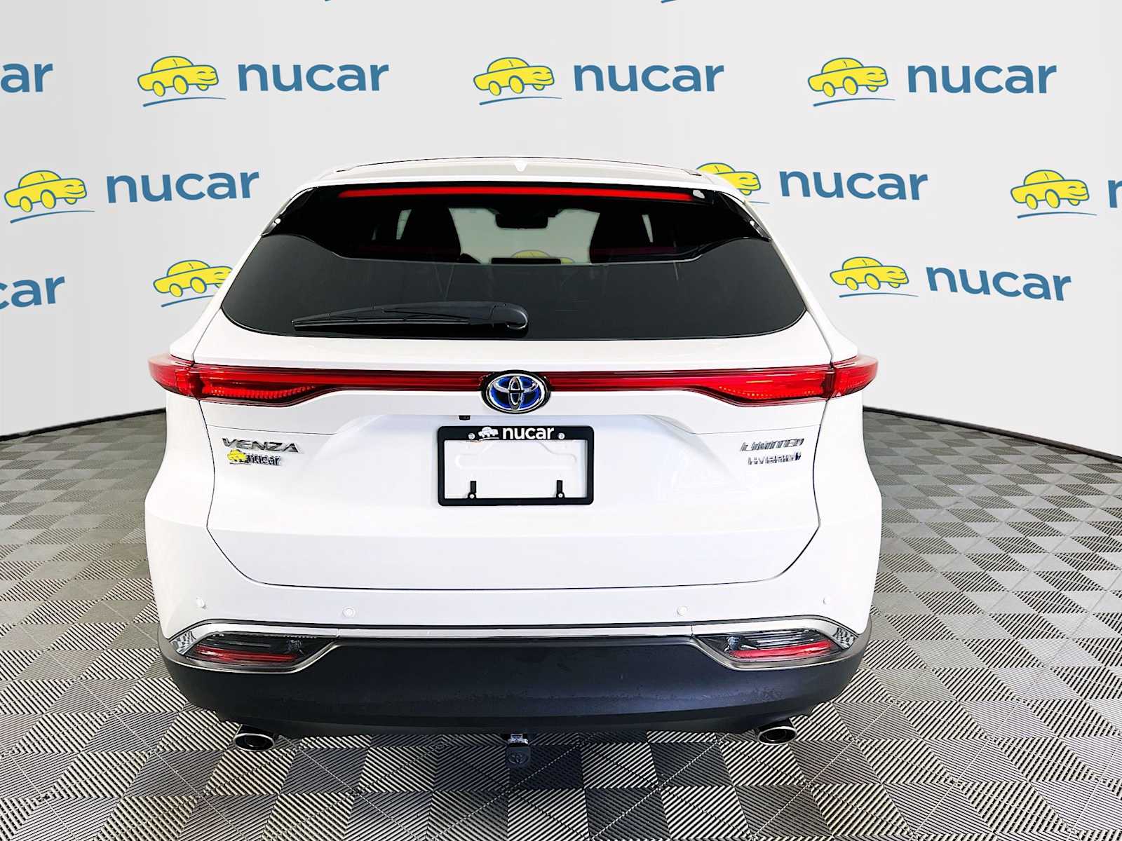 2022 Toyota Venza Limited - Photo 6