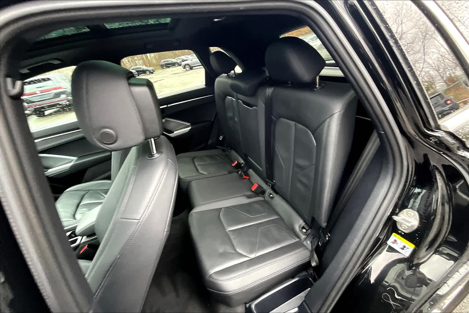 2023 Audi Q3 S line Premium - Photo 15