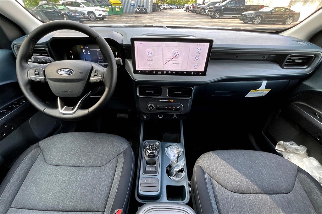 2025 Ford Maverick XLT - Photo 6