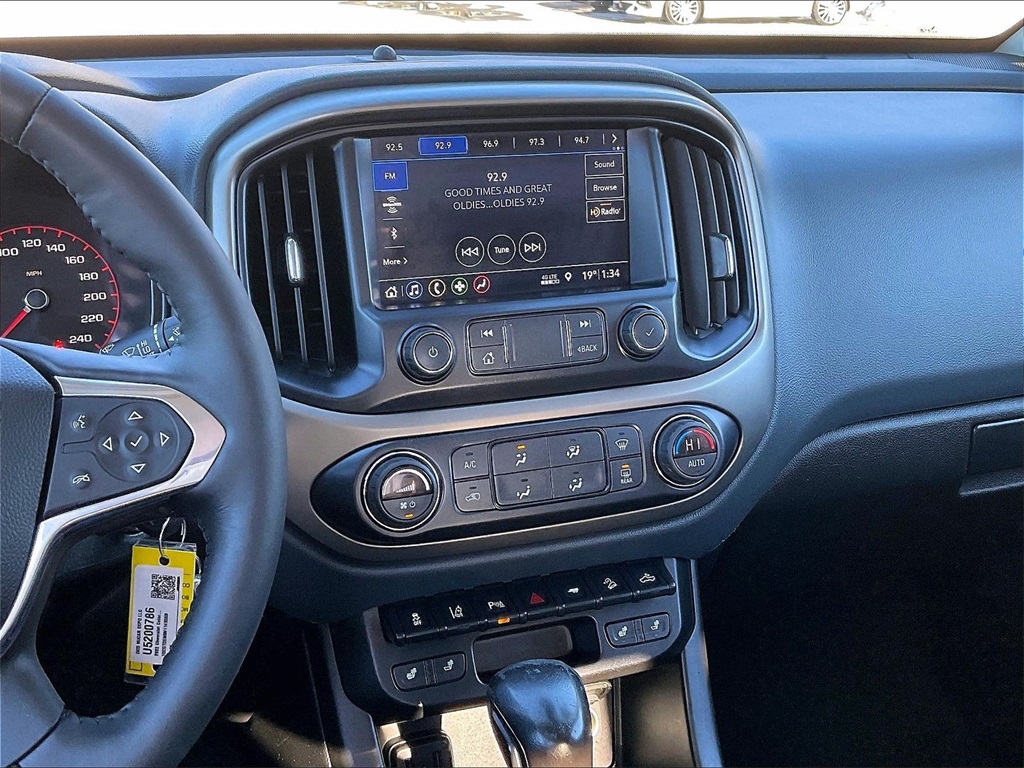 2022 Chevrolet Colorado Z71 - Photo 17