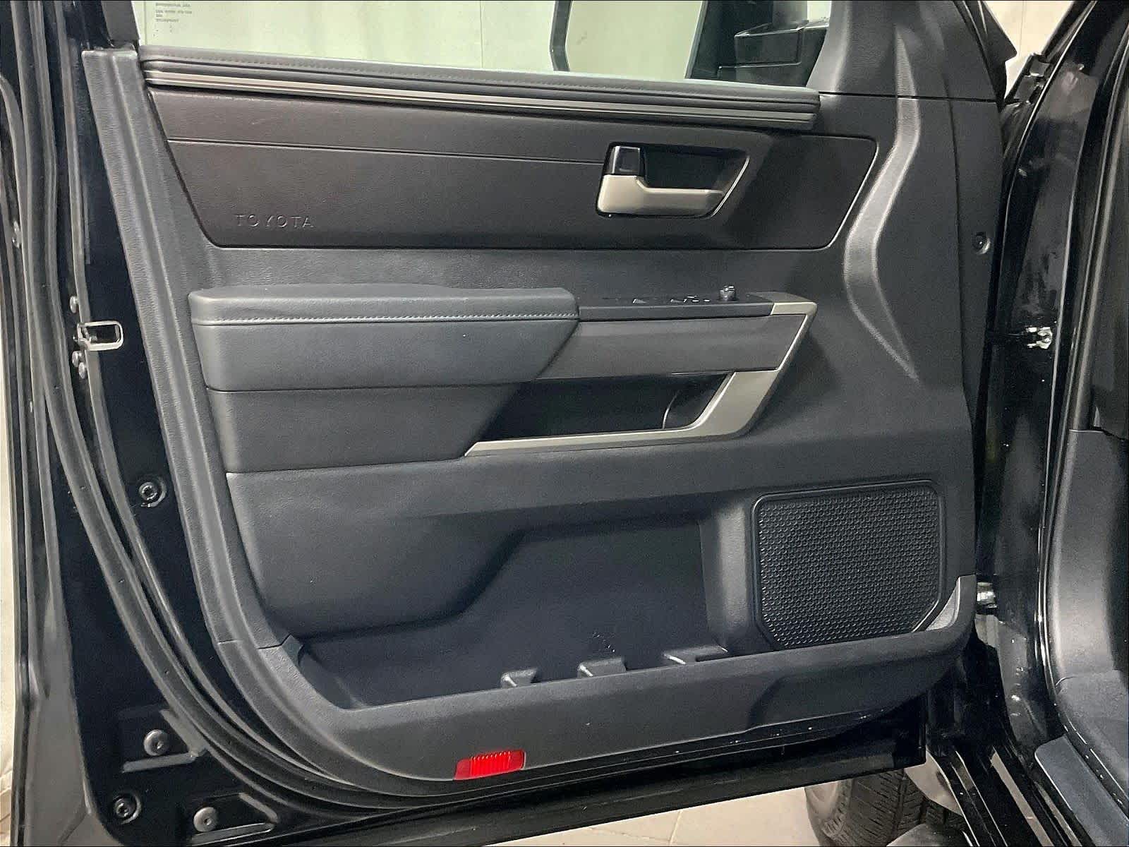 2023 Toyota Tundra SR5 - Photo 9