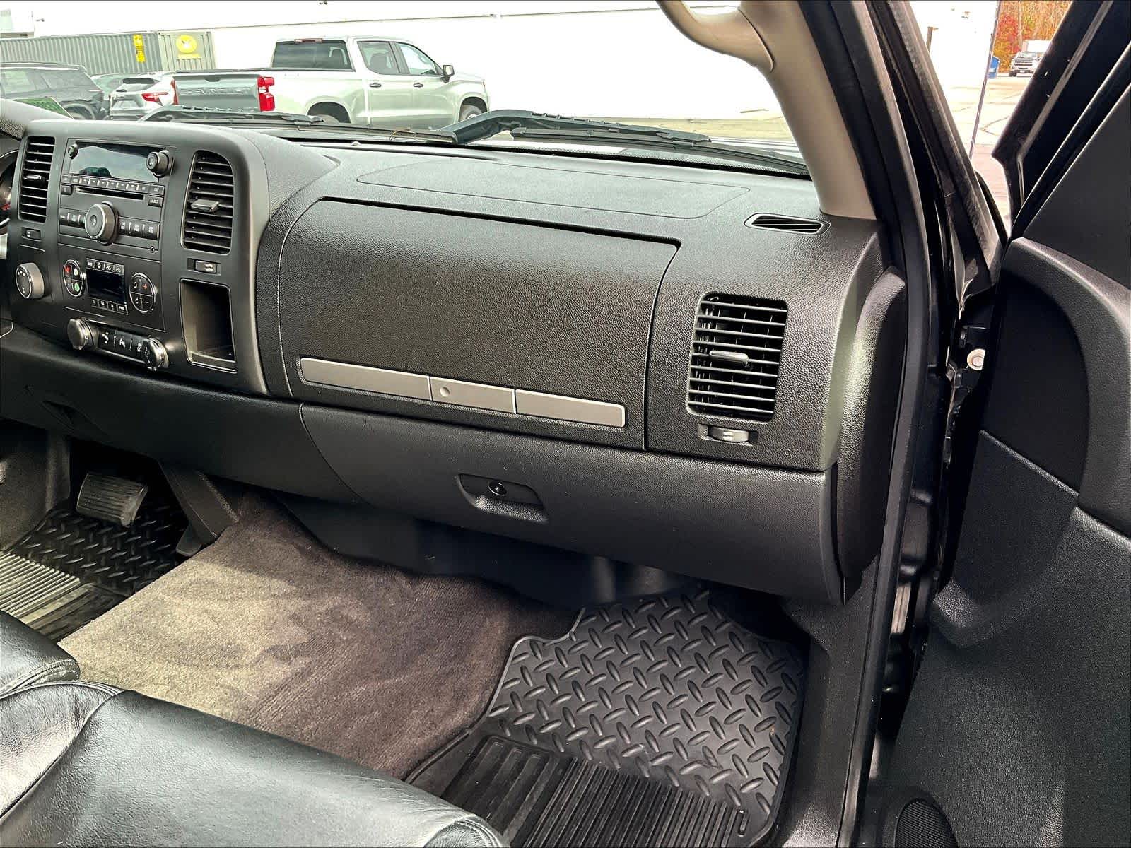 2014 Chevrolet Silverado 2500HD LT - Photo 13