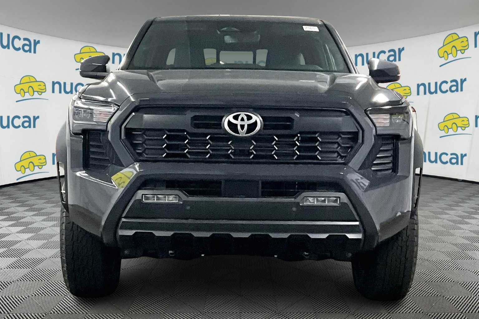 2025 Toyota Tacoma TRD Off Road - Photo 3