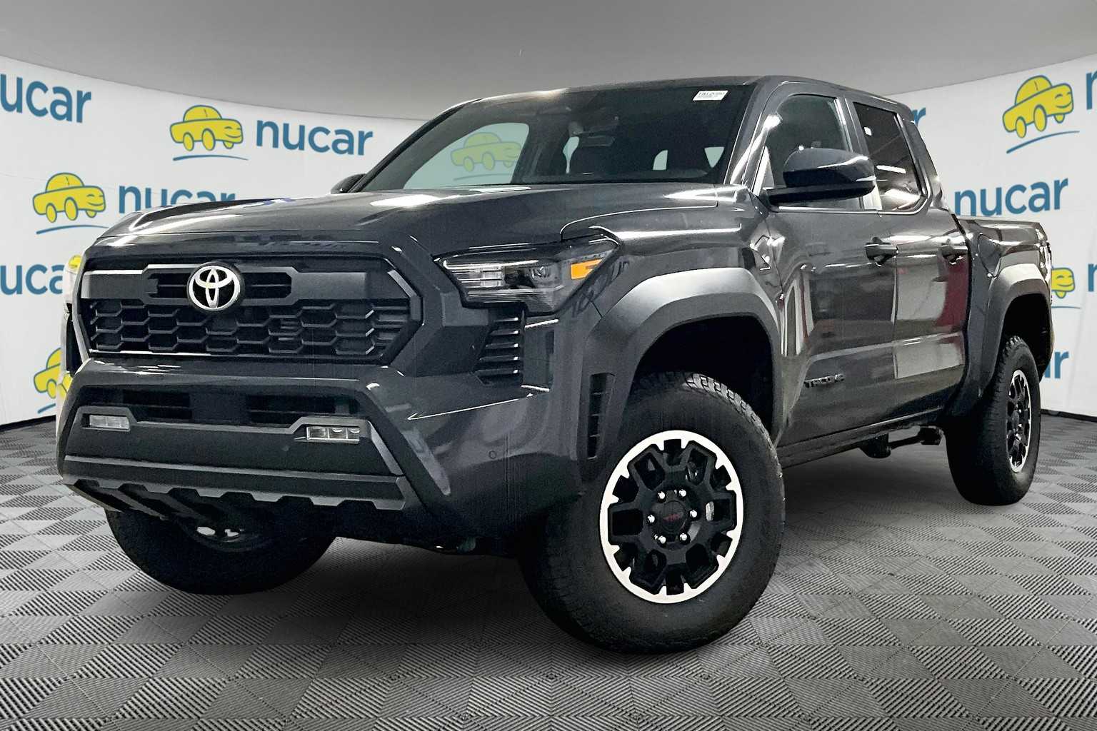 2025 Toyota Tacoma TRD Off Road - Photo 4