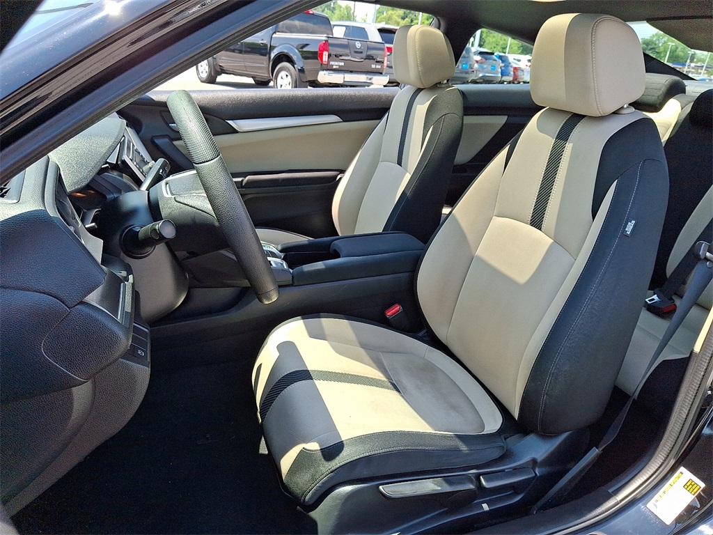 2016 Honda Civic LX-P - Photo 13