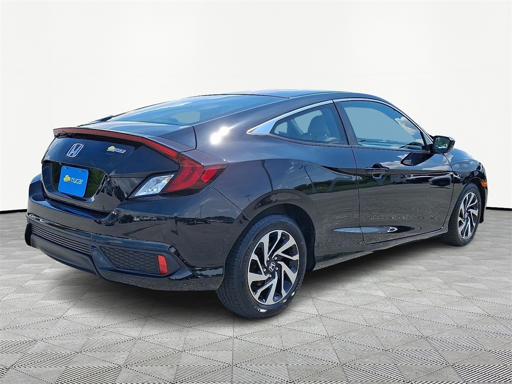 2016 Honda Civic LX-P - Photo 6