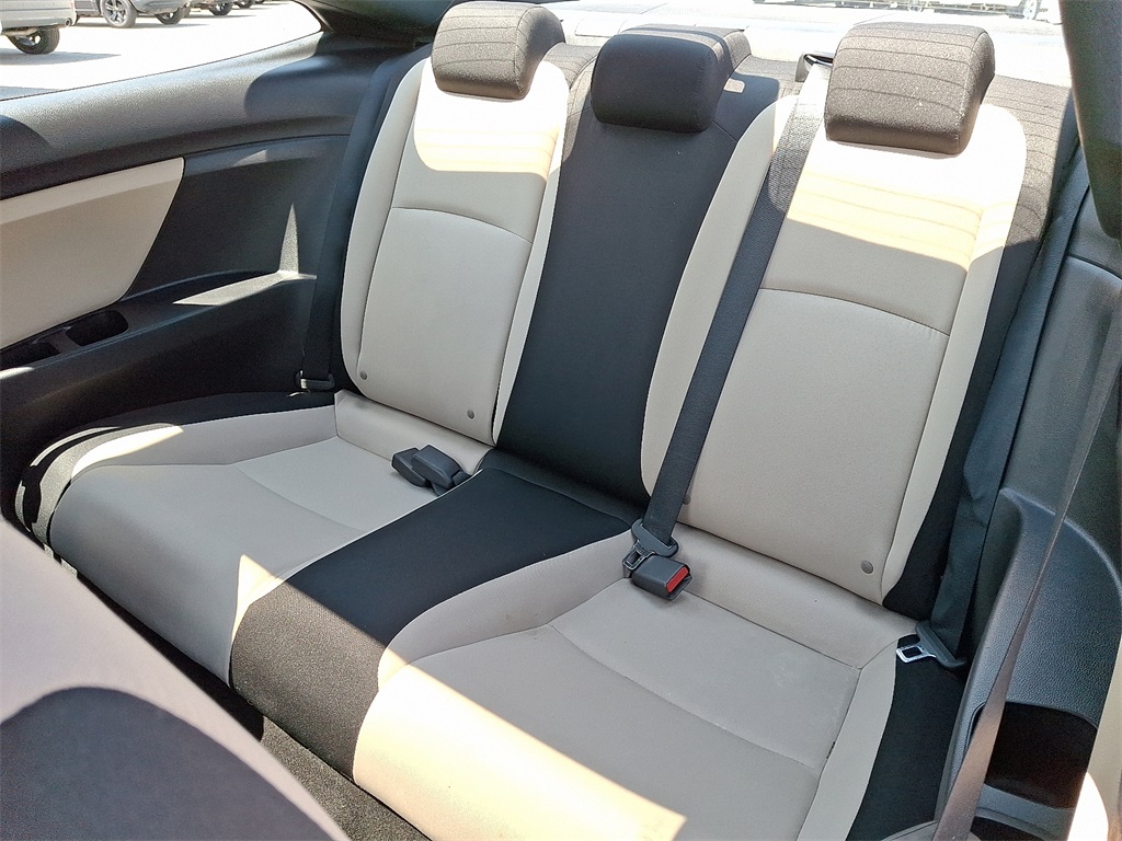 2016 Honda Civic LX-P - Photo 10