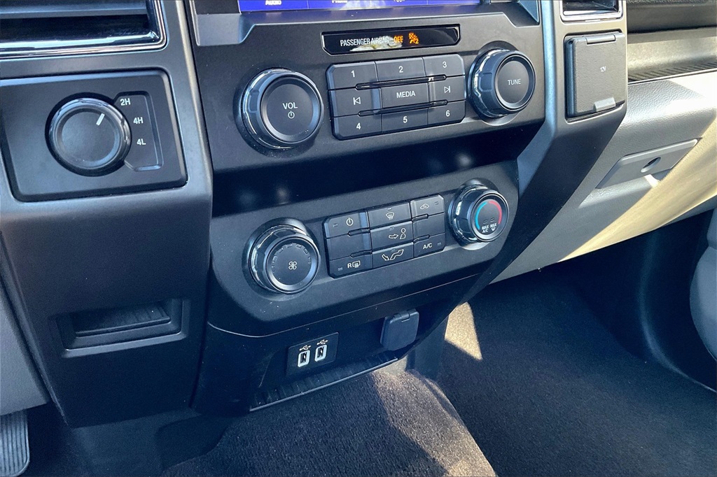 2020 Ford F-150 XLT - Photo 12
