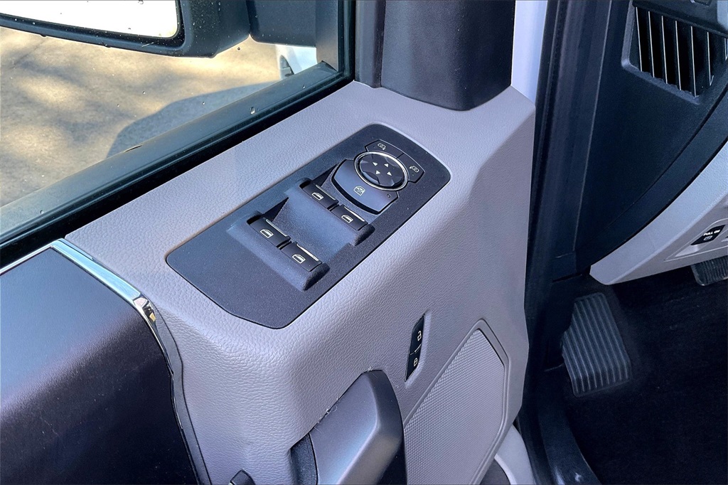 2020 Ford F-150 XLT - Photo 29