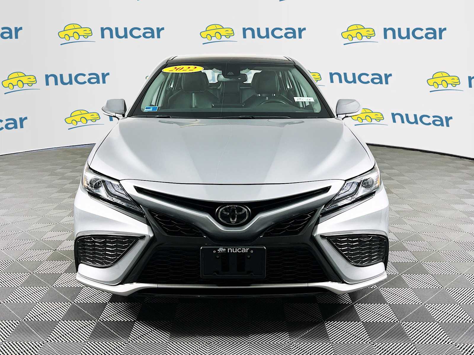 2022 Toyota Camry XSE - Photo 2