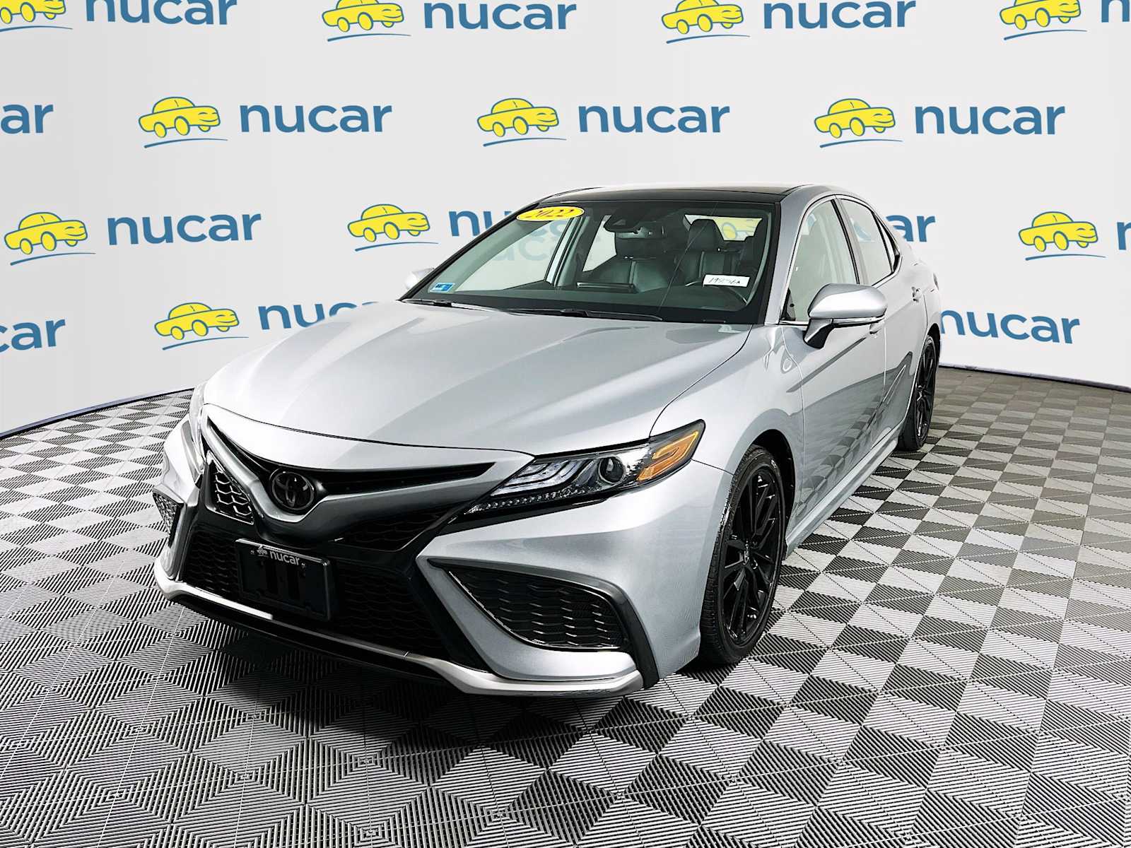 2022 Toyota Camry XSE - Photo 3