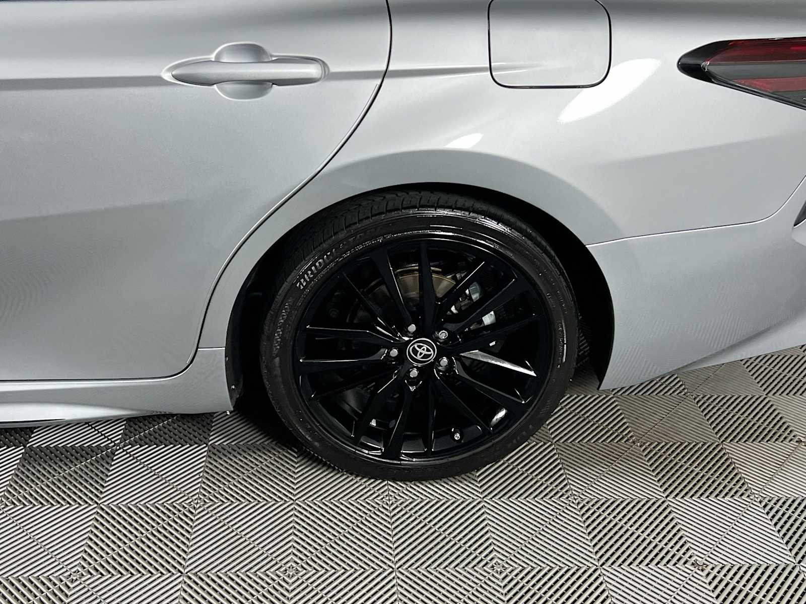 2022 Toyota Camry XSE - Photo 31