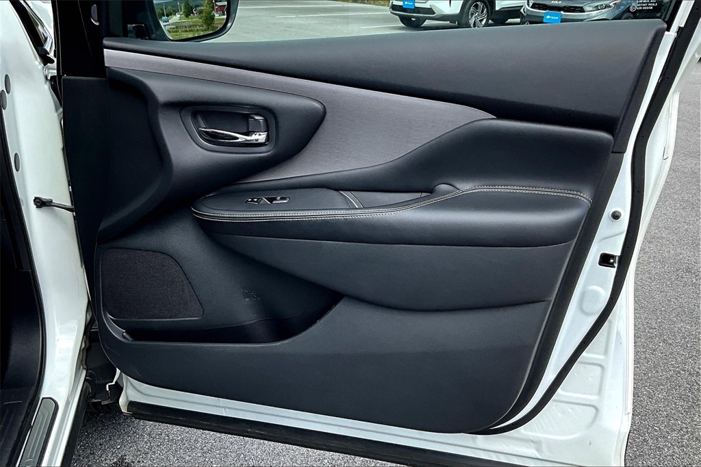 2023 Nissan Murano SV - Photo 12