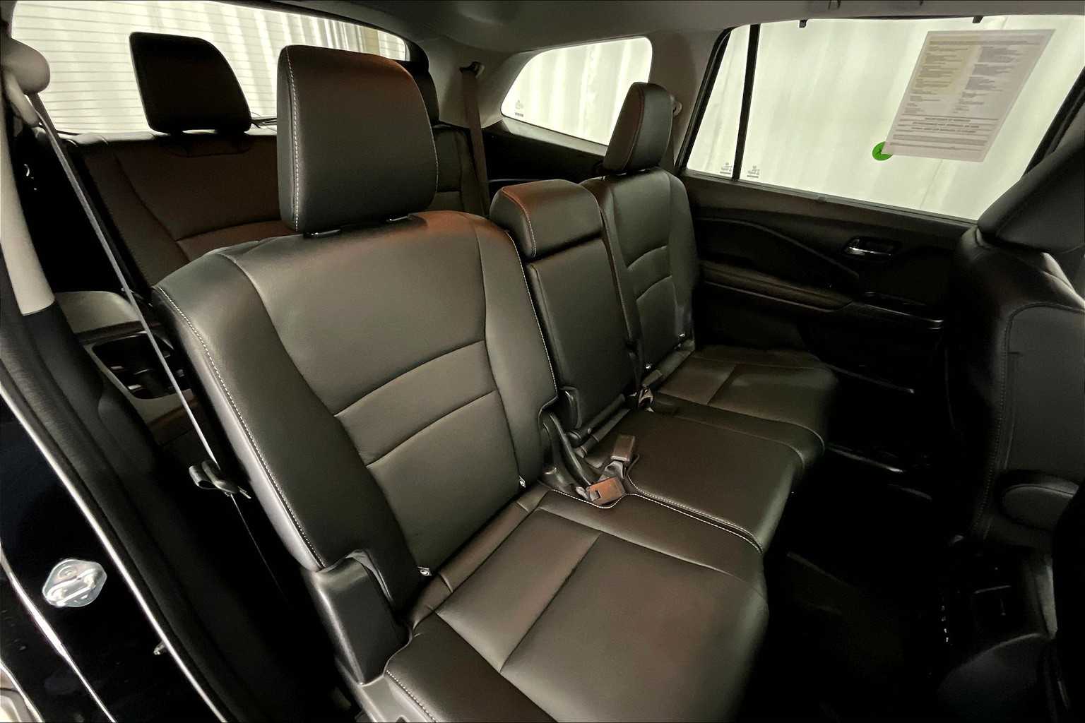 2022 Honda Pilot EX-L - Photo 16