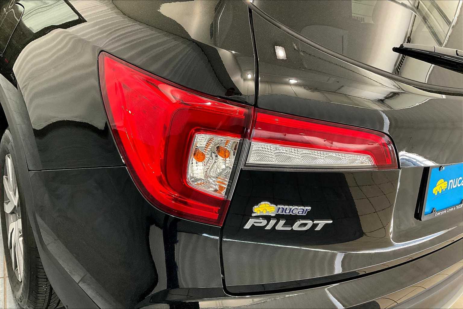 2022 Honda Pilot EX-L - Photo 35
