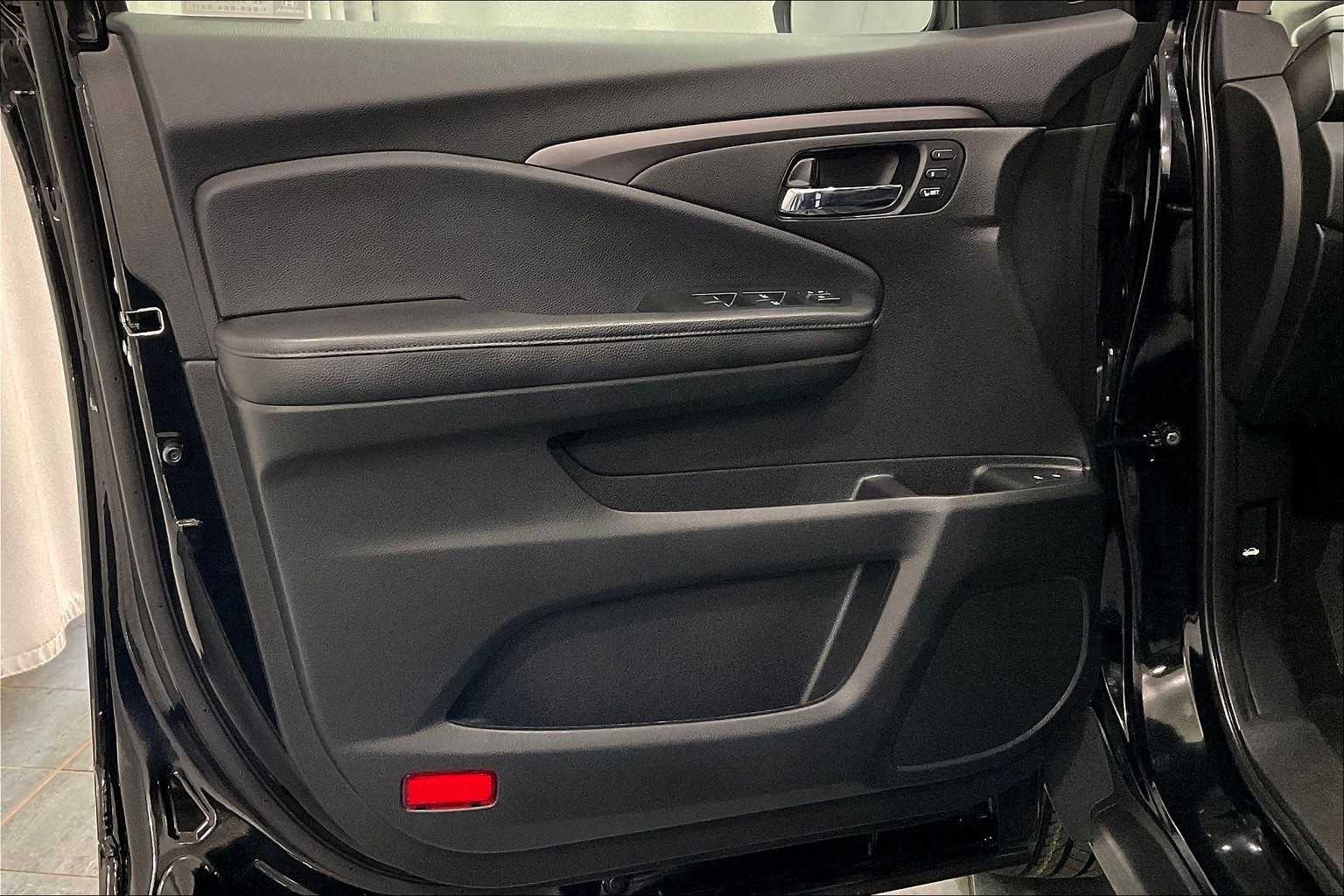 2022 Honda Pilot EX-L - Photo 9