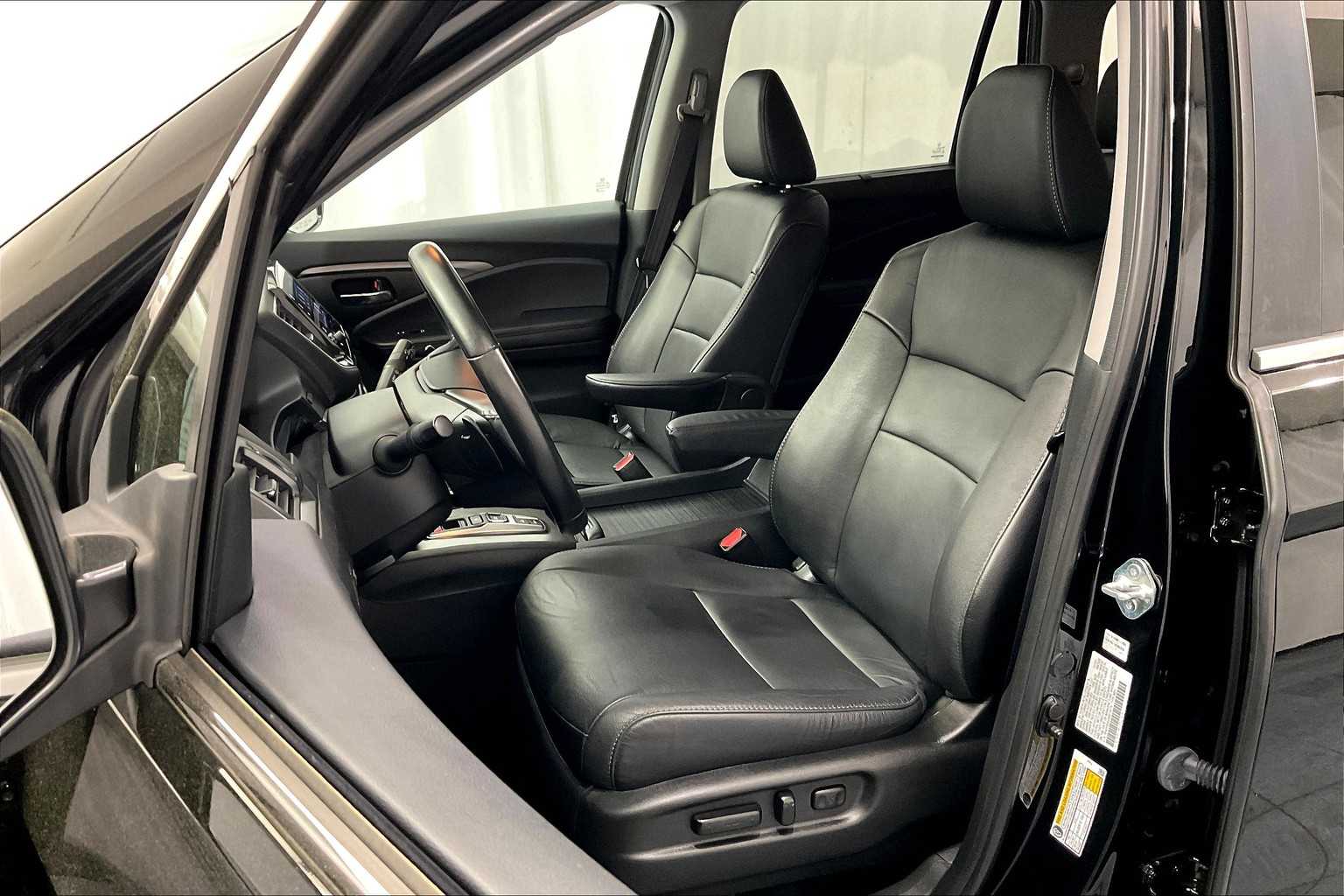 2022 Honda Pilot EX-L - Photo 10