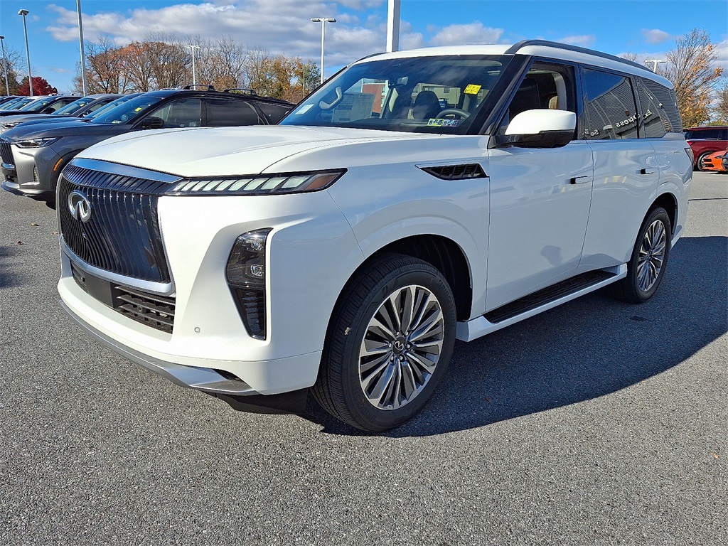 2026 INFINITI QX80 LUXE - Photo 2