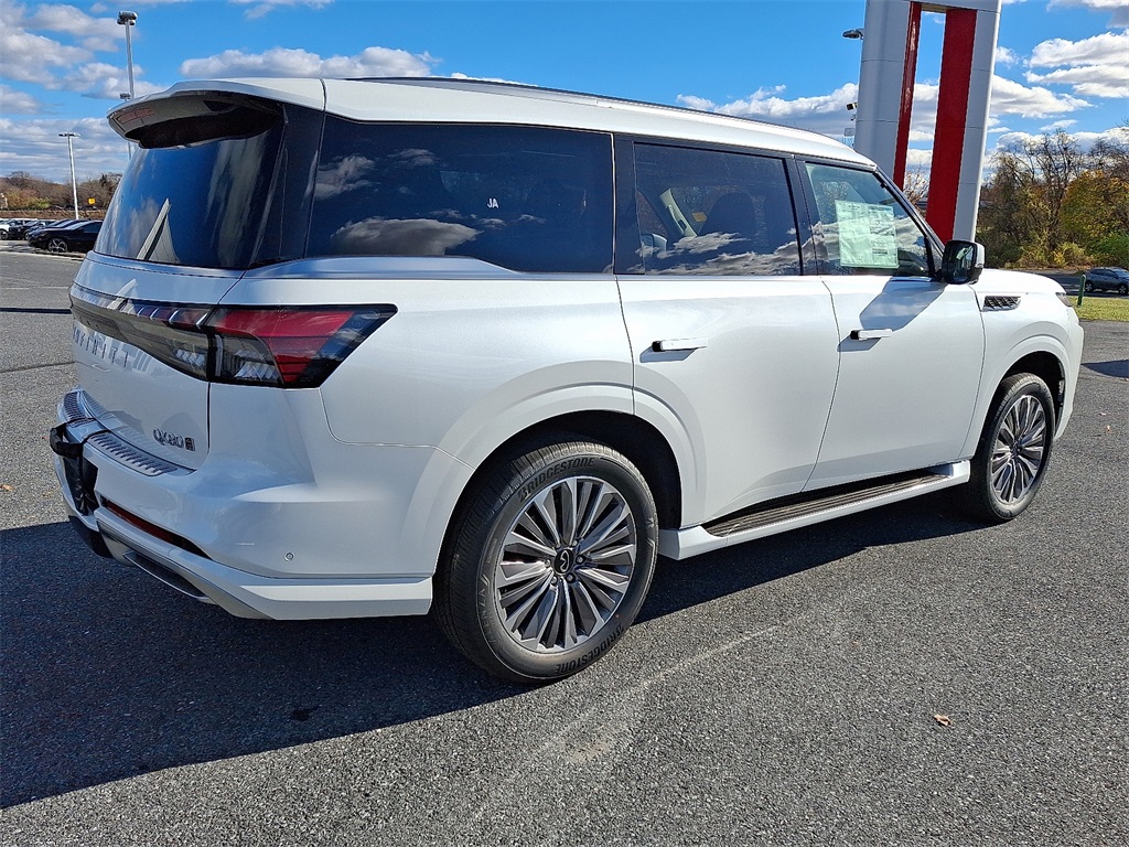 2026 INFINITI QX80 LUXE - Photo 4