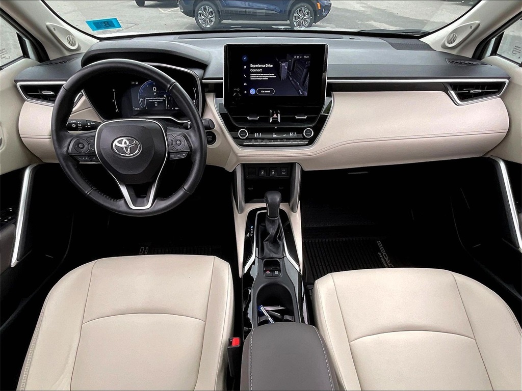 2024 Toyota Corolla Cross XLE - Photo 20