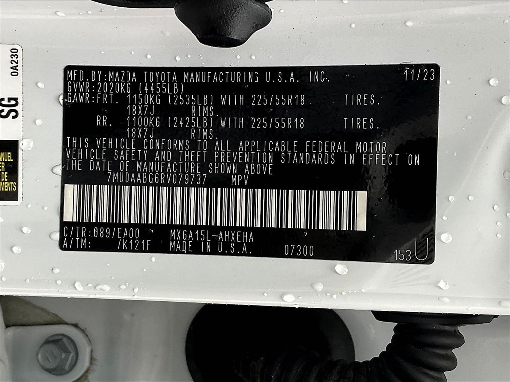 2024 Toyota Corolla Cross XLE - Photo 32