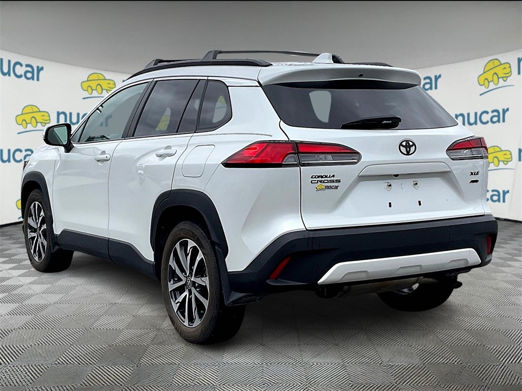 2024 Toyota Corolla Cross XLE - Photo 4