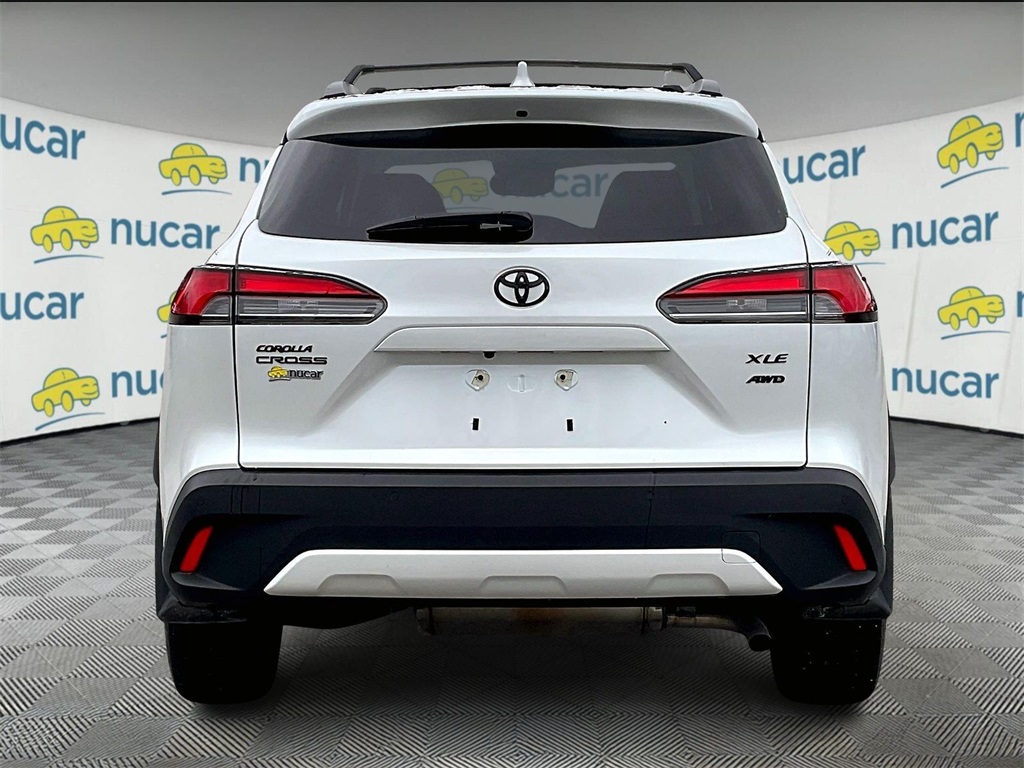 2024 Toyota Corolla Cross XLE - Photo 5