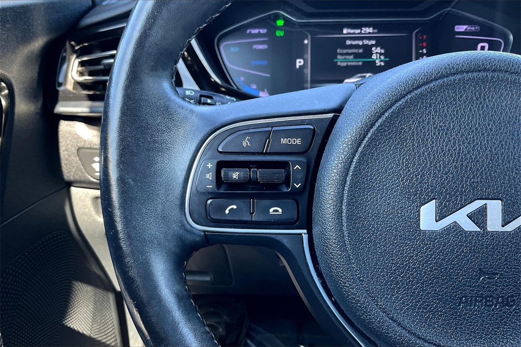 2022 Kia Niro Plug-In Hybrid EX Premium - Photo 22