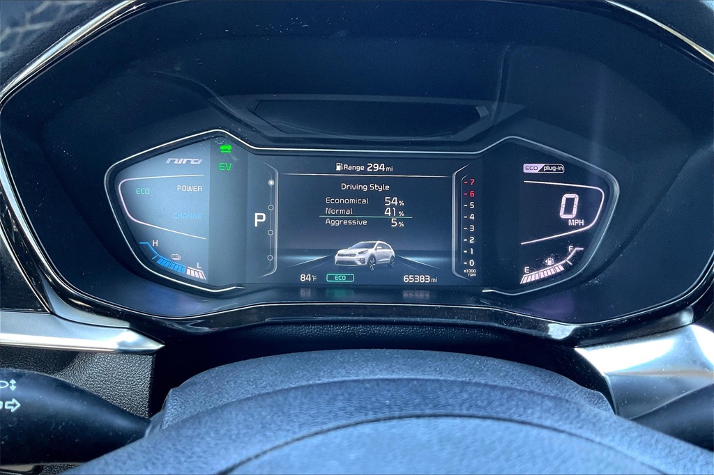 2022 Kia Niro Plug-In Hybrid EX Premium - Photo 24