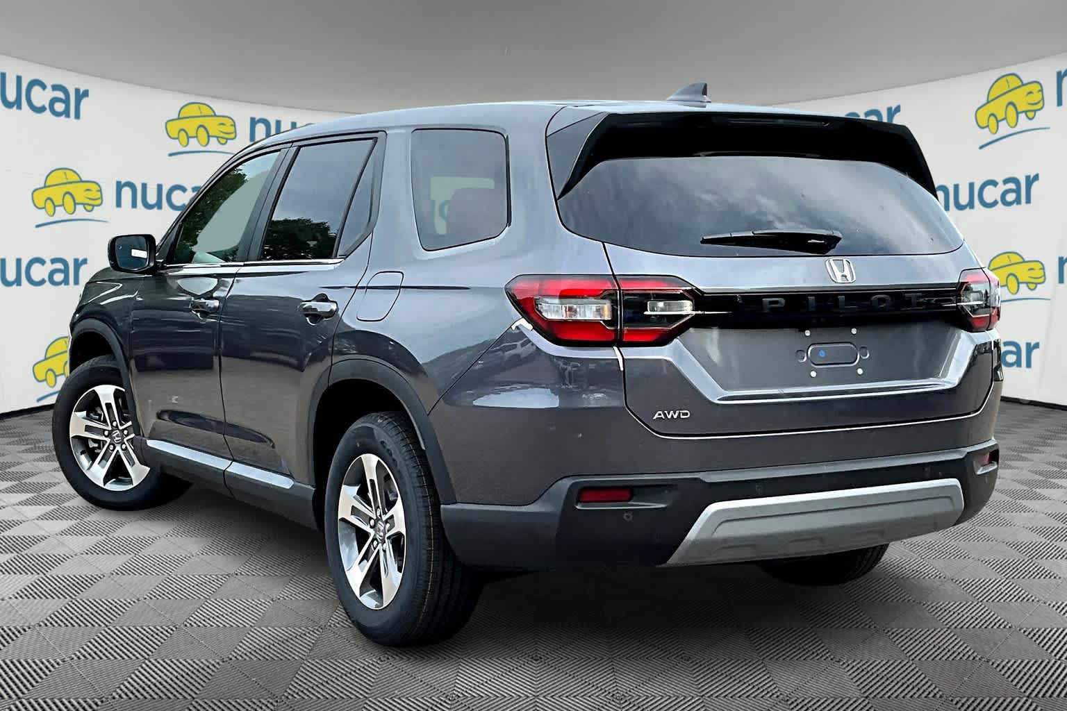 2025 Honda Pilot EX-L - Photo 4