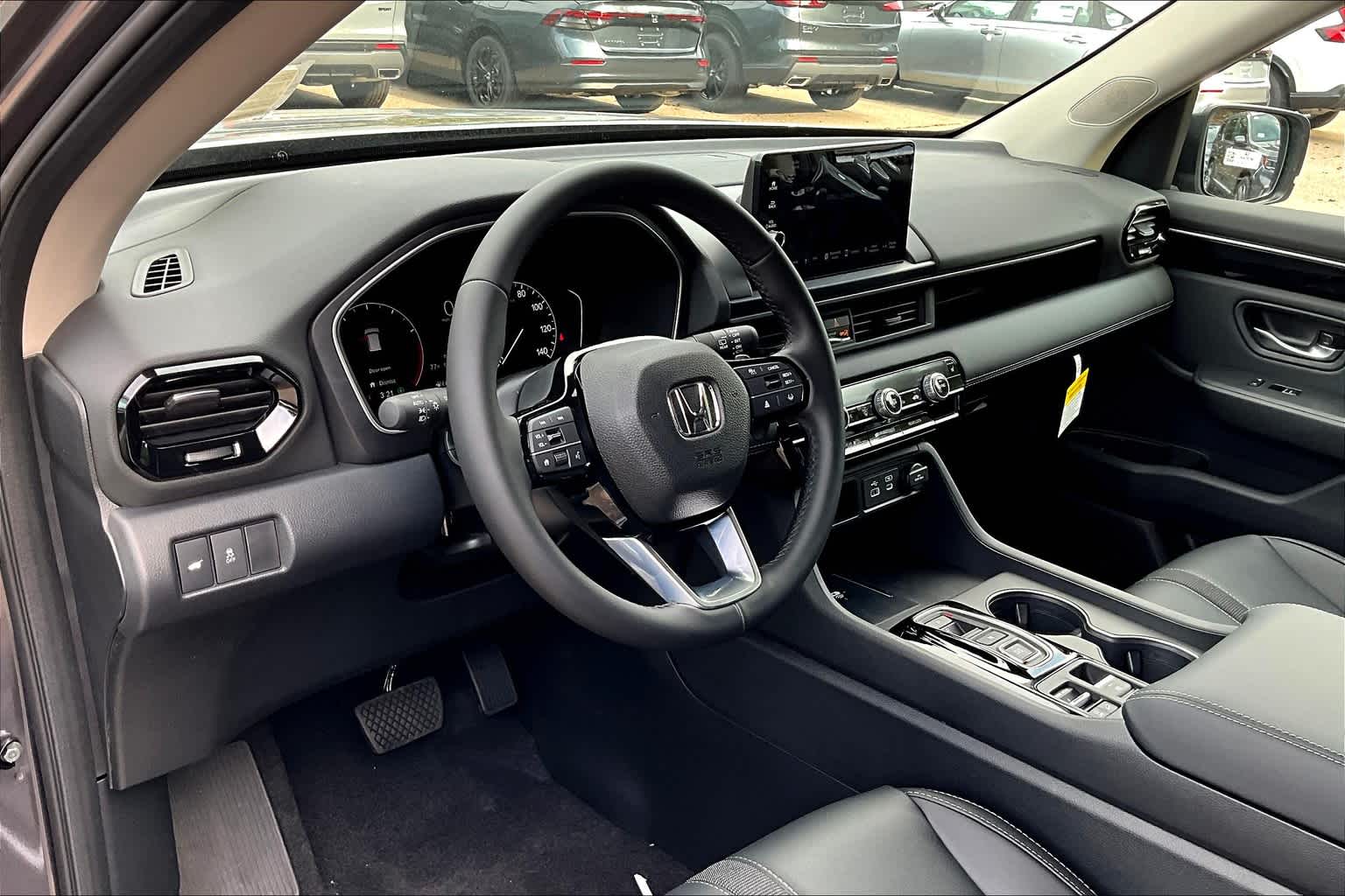 2025 Honda Pilot EX-L - Photo 8