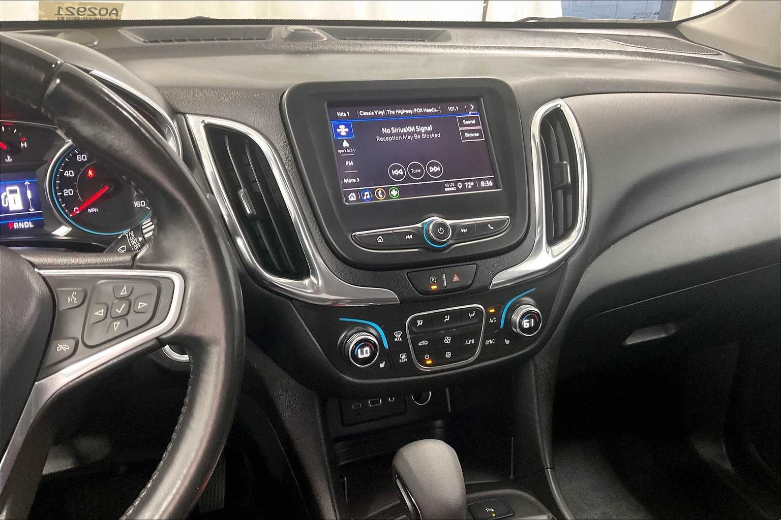 2022 Chevrolet Equinox LT - Photo 18