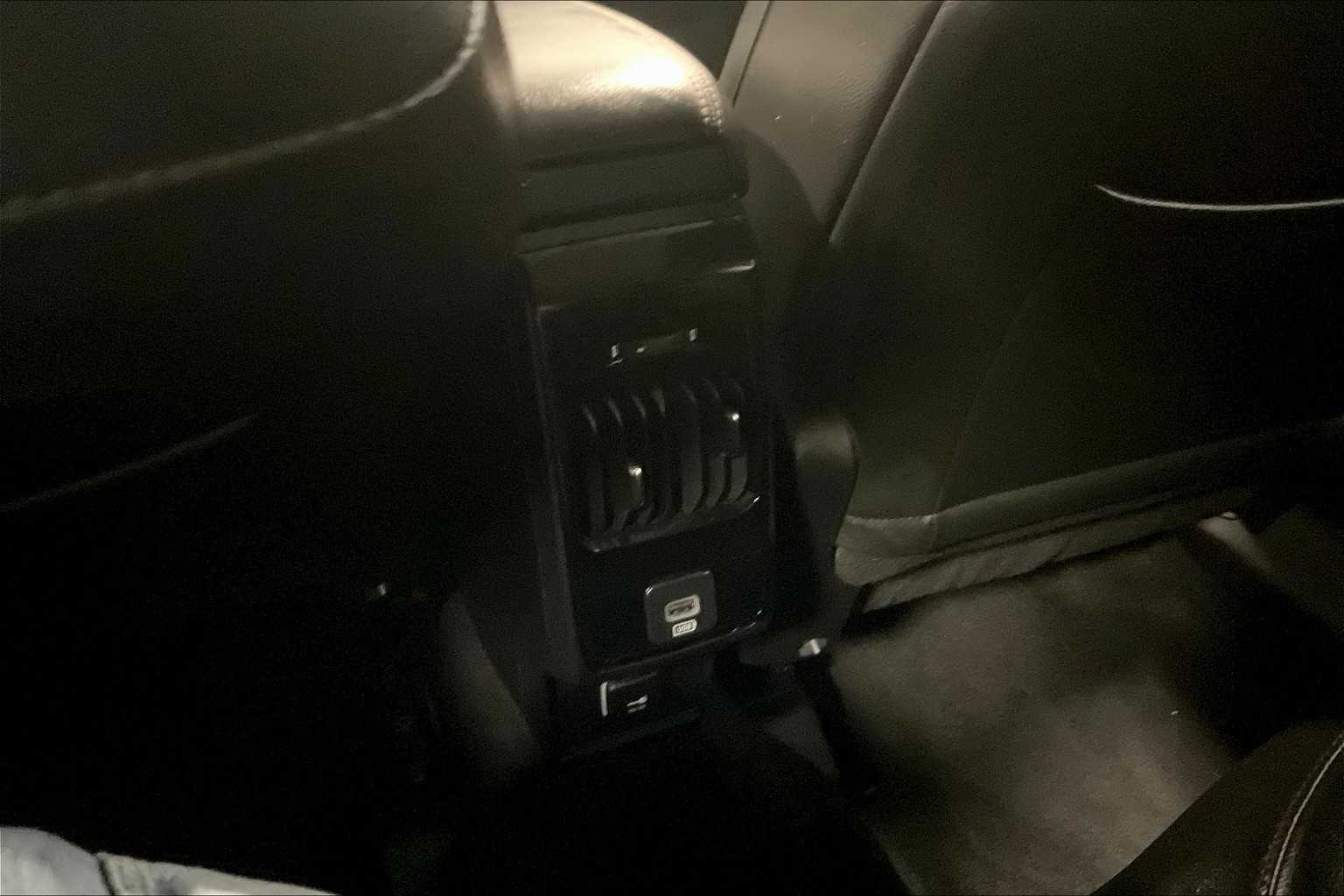 2022 Jeep Compass Limited - Photo 27