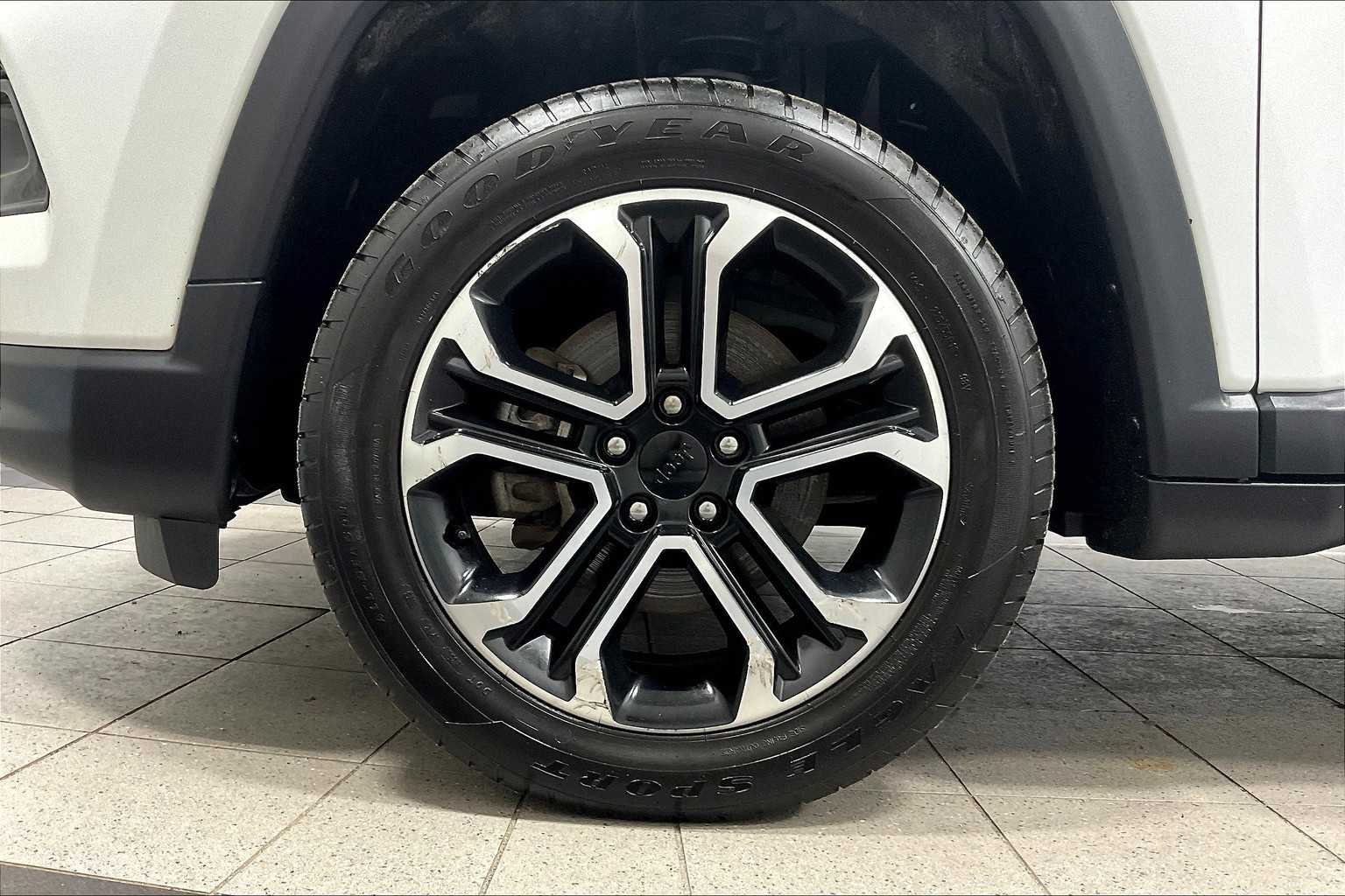 2022 Jeep Compass Limited - Photo 7