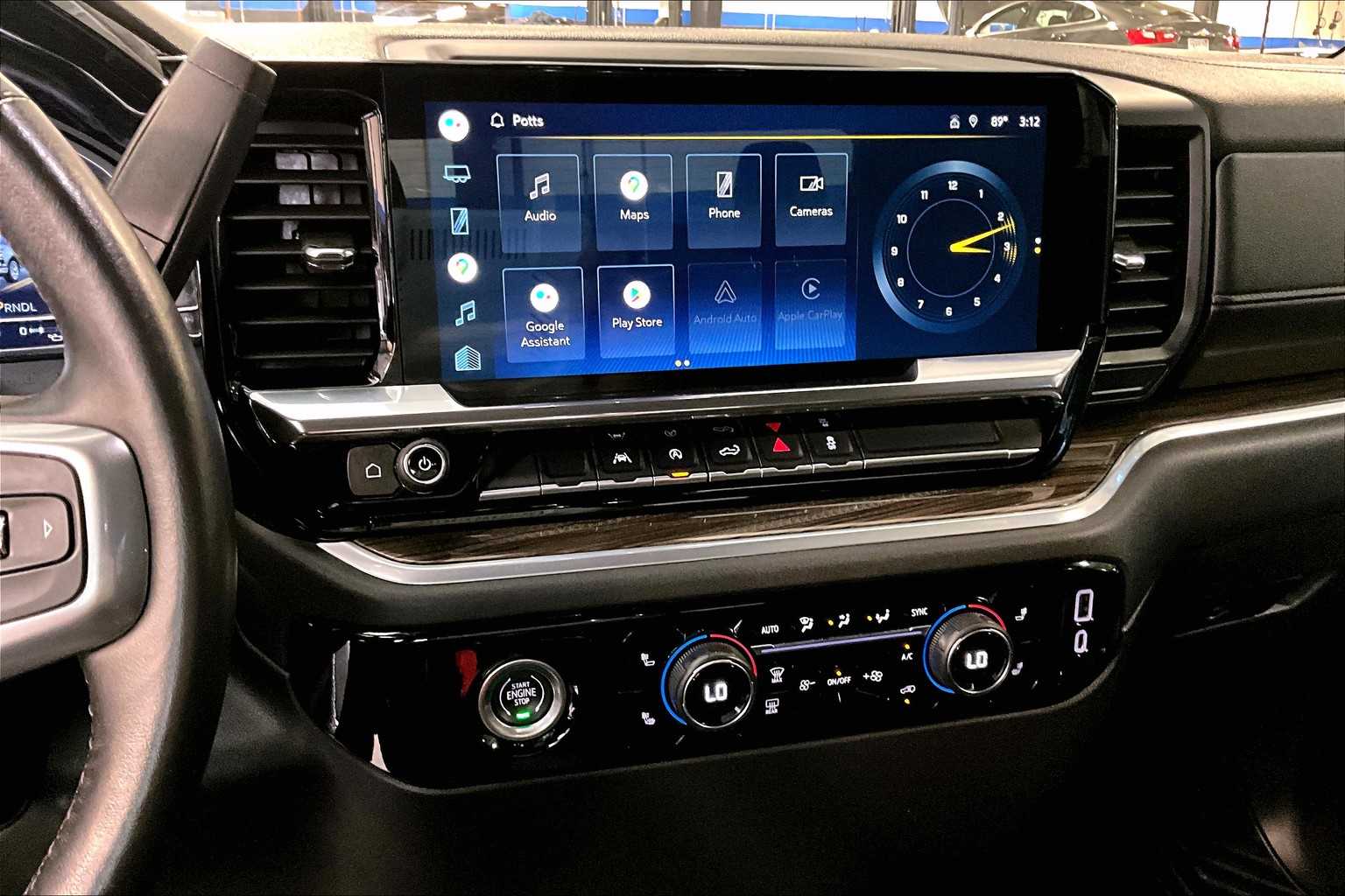 2022 Chevrolet Silverado 1500 LT - Photo 18