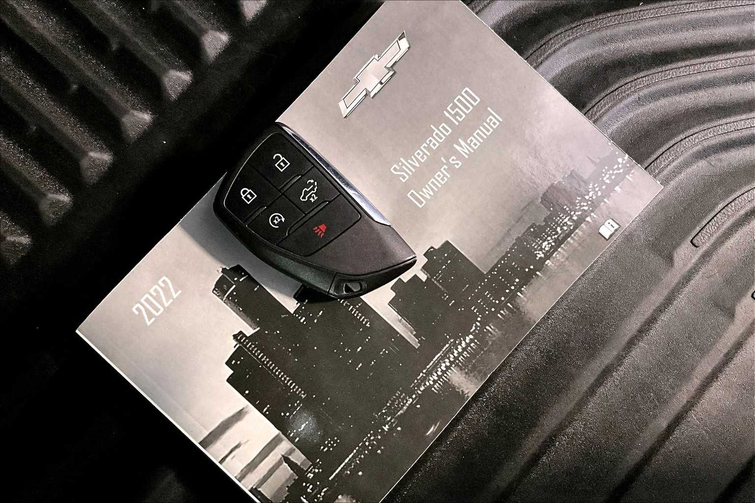 2022 Chevrolet Silverado 1500 LT - Photo 31