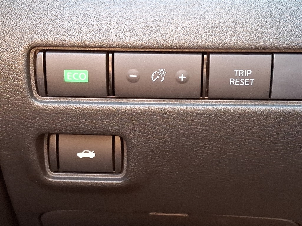 2025 Nissan Sentra SV - Photo 17