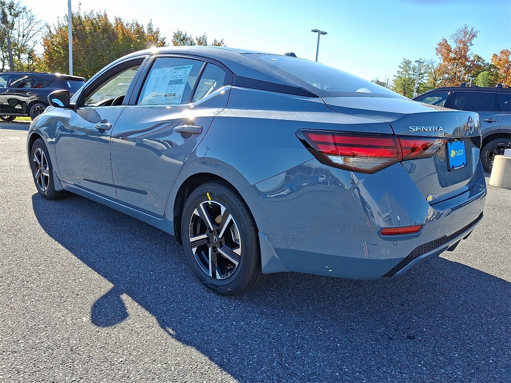 2025 Nissan Sentra SV - Photo 3