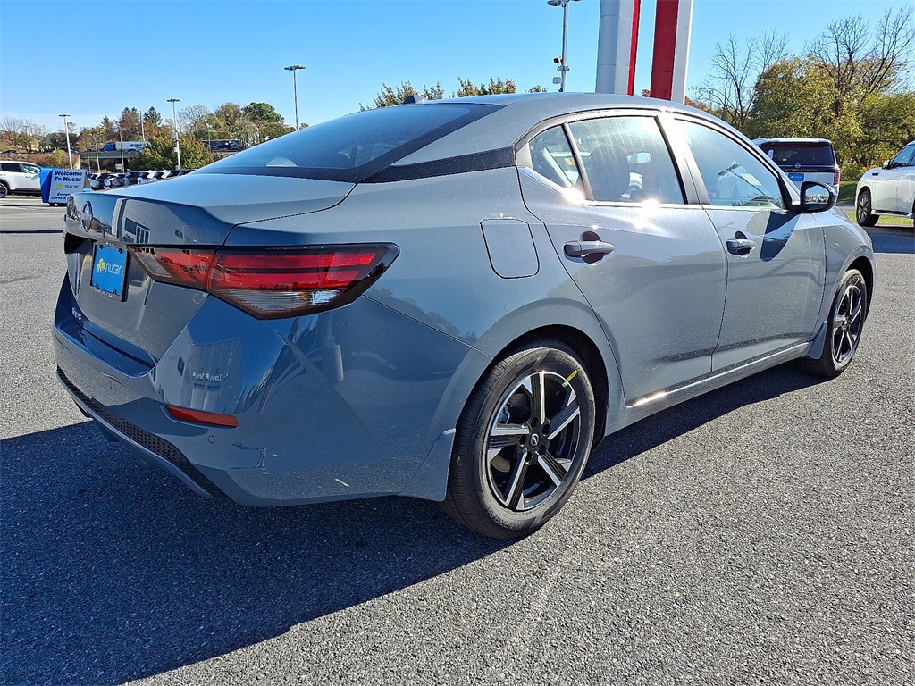 2025 Nissan Sentra SV - Photo 4