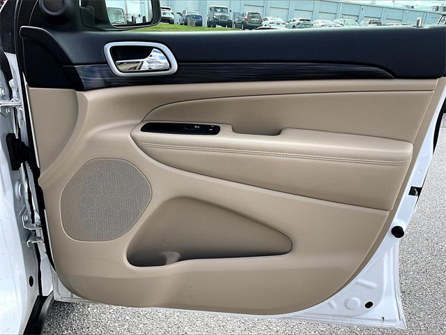 2020 Jeep Grand Cherokee Laredo E - Photo 12