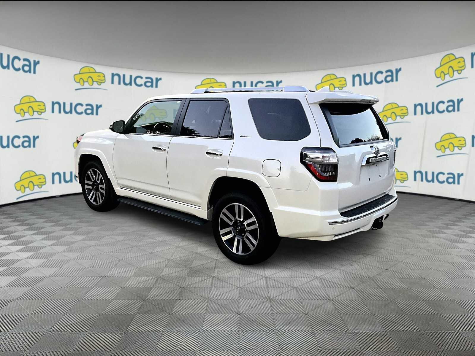 2023 Toyota 4Runner Limited - Photo 3