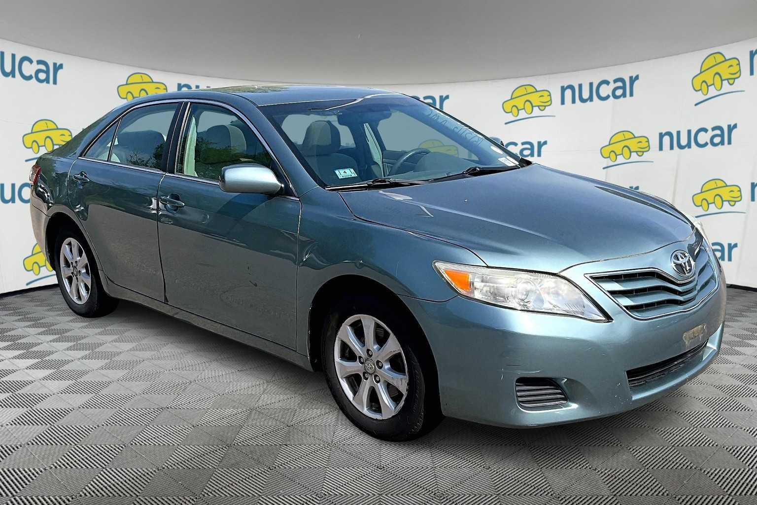 2011 Toyota Camry LE