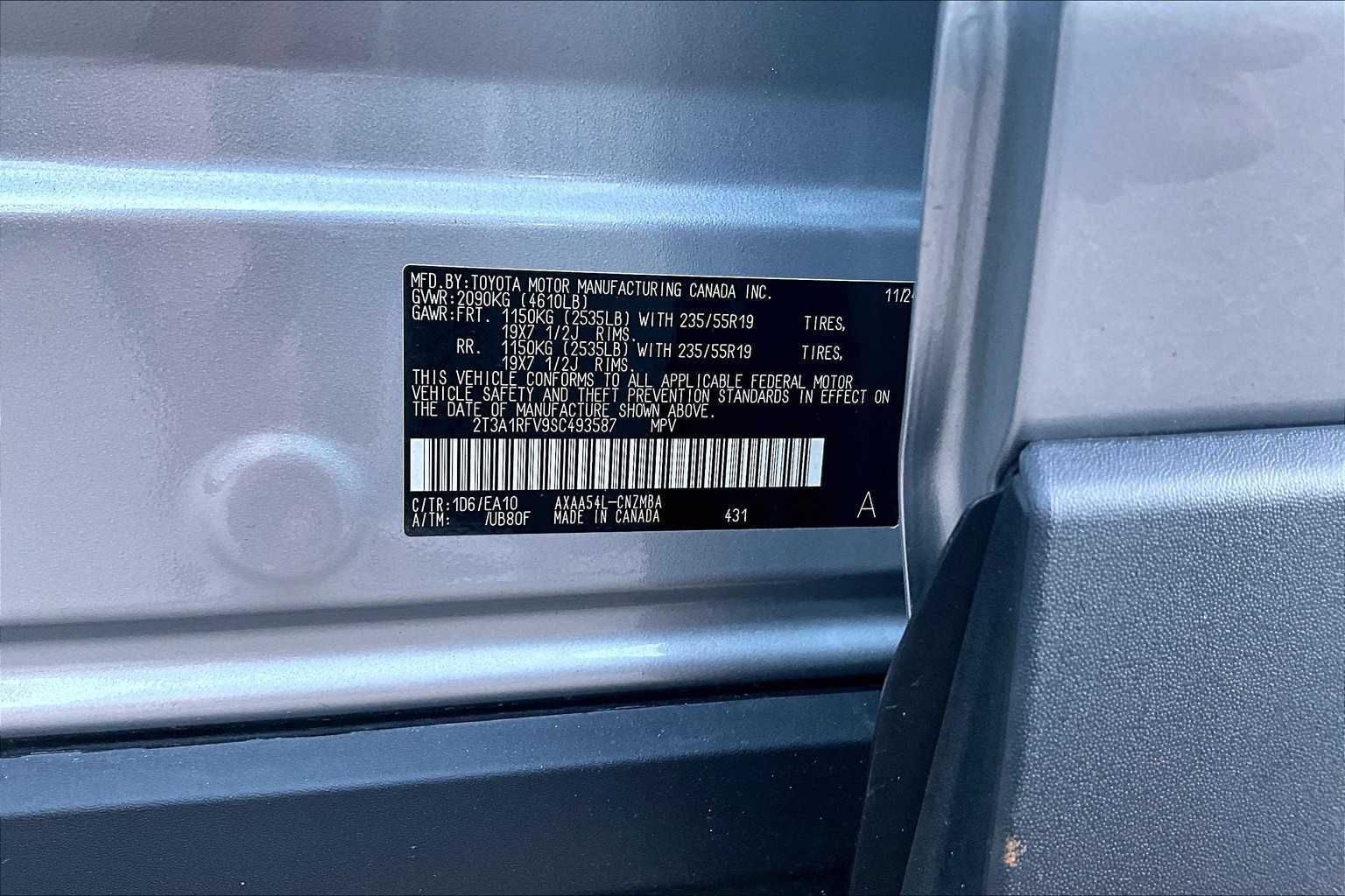 2025 Toyota RAV4 XLE Premium - Photo 6